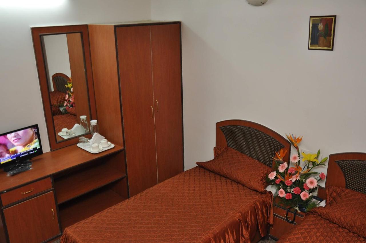 Hotelpearlinn บังกาลอร์ ภายนอก รูปภาพ